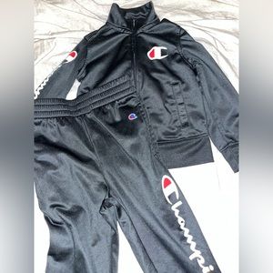 Boy champion 2 piece set